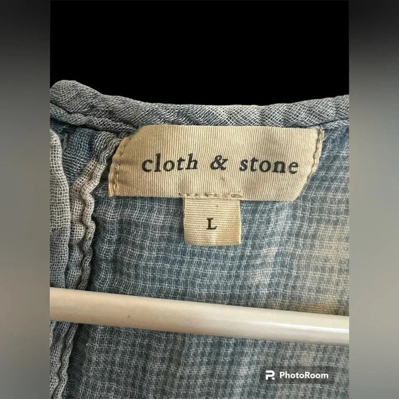 Cloth & Stone Blue patchwork inspired Tank top with button back size large - Picture 3 of 5